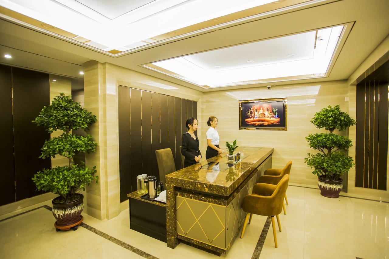 敦煌四季阳光．臻品酒店 外观 照片
